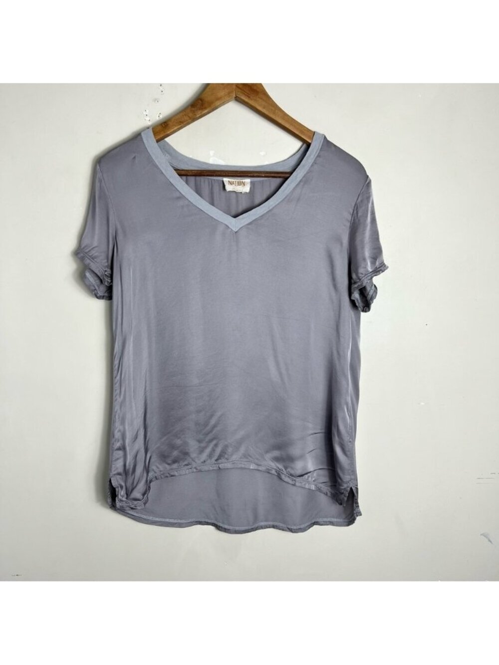 Nation LTD June Sateen V Neck Tee ,Mabel Bias Cut Luxe Sateen Midi Skirt Silver - Picture 4 of 16
